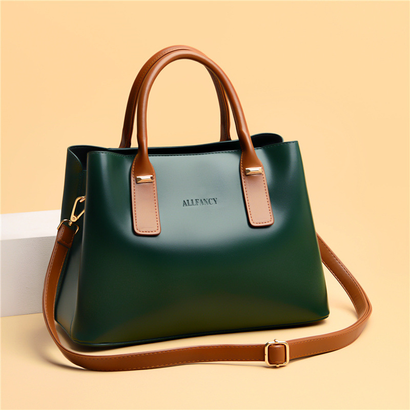Handtasche für Damen ⎜ Weiche Schultertasche mit großem Stauraum und abnehmbarem Umhängeriemen