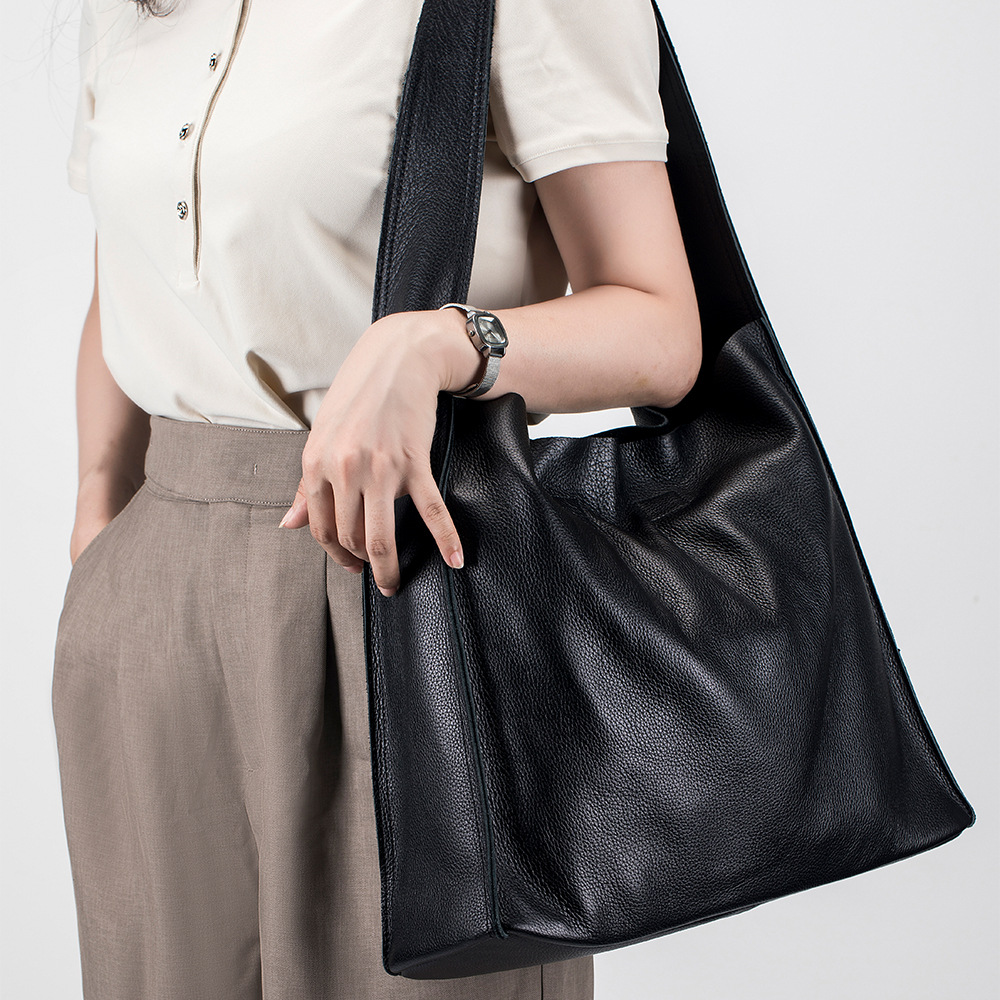 Schultertasche für Damen ⎜ Große Umhängetasche mit viel Stauraum für Alltag, Büro und Shopping