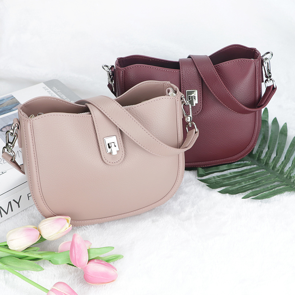 Schultertasche für Damen ⎜ Elegante Satteltasche im Vintage-Stil mit verstellbarem Riemen für Alltag und Freizeit