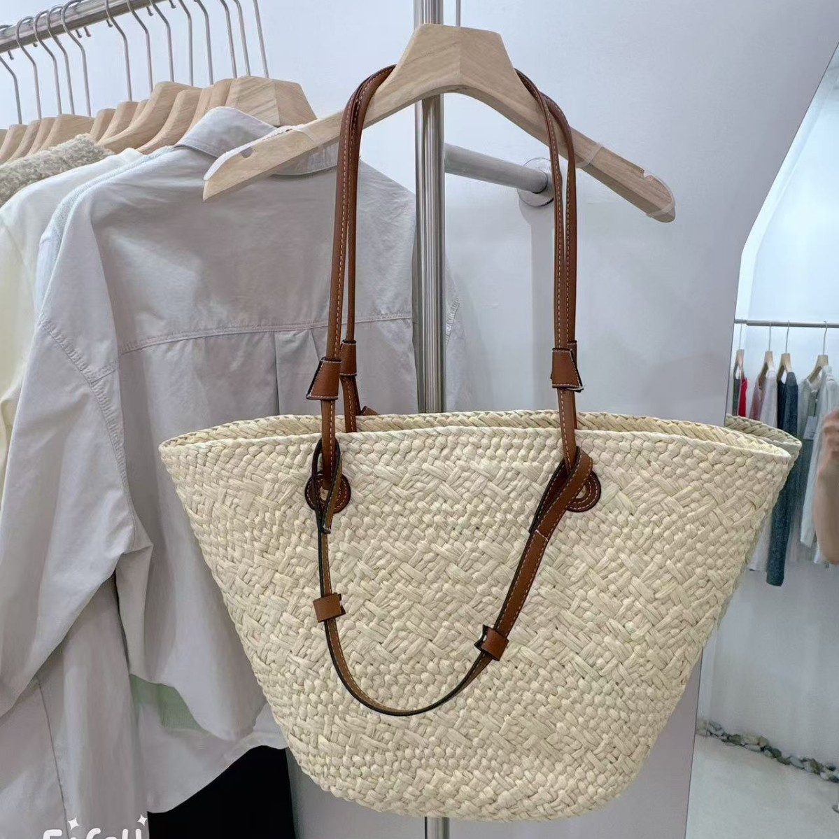 Große Stroh Schultertasche für Damen ⎜ Retro Geflochtene Tragetasche mit Viel Stauraum und Langen Griffen