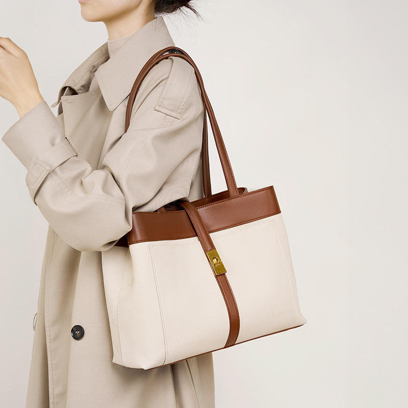 Handtasche für Damen ⎜ Zweifarbige Schultertasche mit Schnallendetail und viel Stauraum für Alltag und Büro
