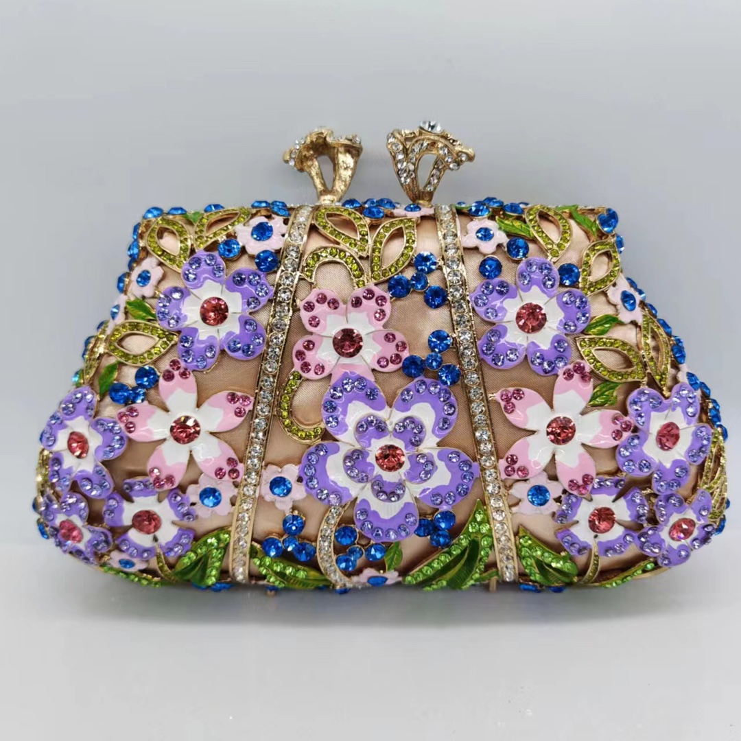 Blumen-Clutch für Damen ⎜ Funkelnde Abendtasche mit Glitzersteinen und emailliertem Blumendesign