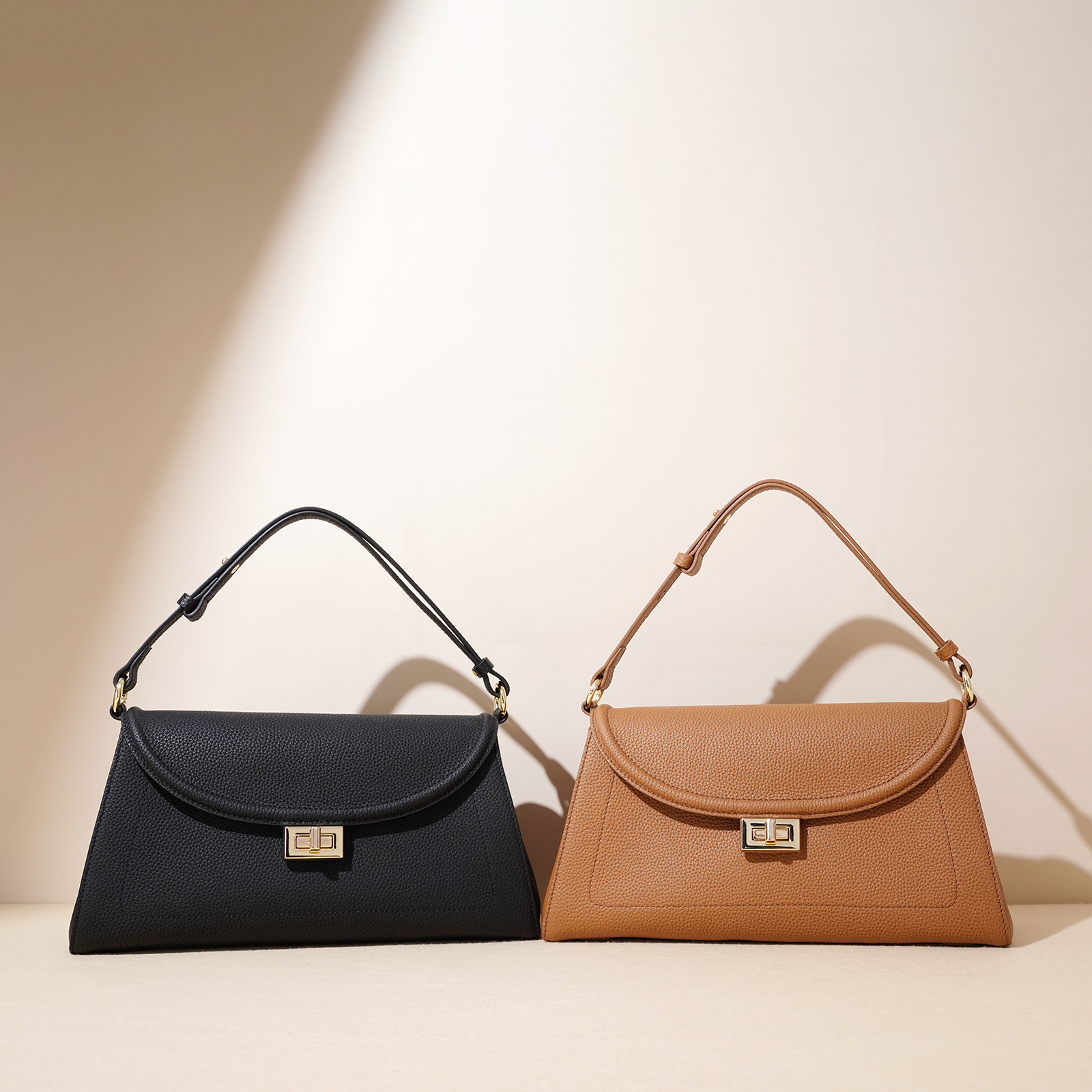 Schultertasche aus Echtleder für Damen ⎜ Elegante Unterarmtasche mit Drehverschluss für Alltag und Ausgehen