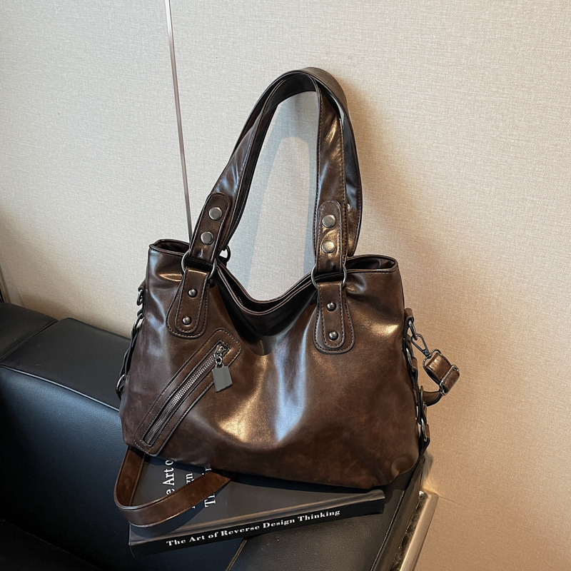 Schultertasche für Damen ⎜ Große Umhängetasche in Lederoptik mit Reißverschluss und viel Stauraum