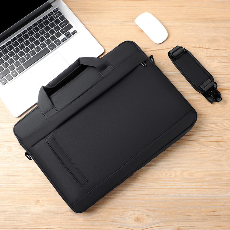 Laptoptasche für Herren ⎜ Schlichte Business-Tasche aus Leder mit großem Stauraum und Schultergurt