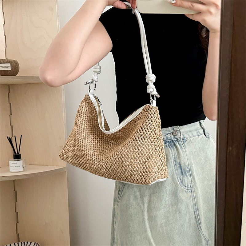Damen Schultertasche aus Strohmaterial ⎜ Leichte Sommertasche mit Retro-Charme für Alltag und Ausflüge