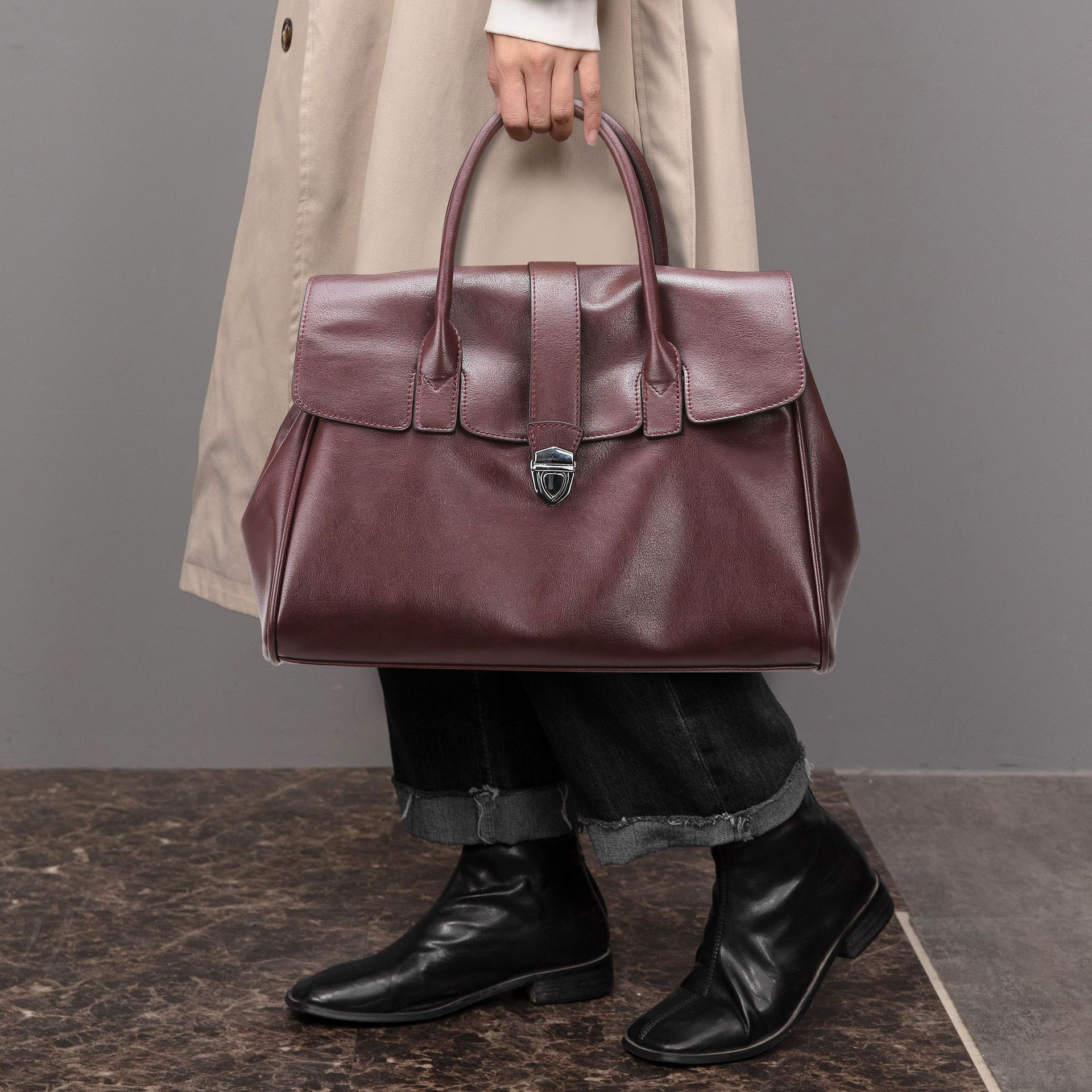 Damen Handtasche aus Weichem Leder ⎜ Große Tragetasche mit Stilvollem Design und Viel Stauraum