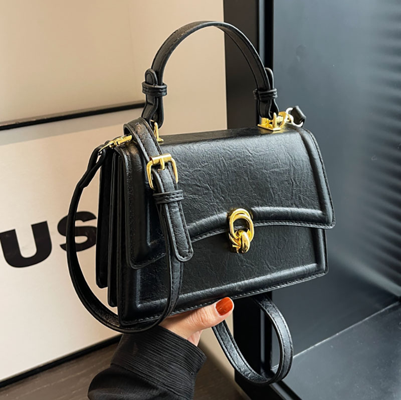 Kleine Umhängetasche mit Schnalle ⎜ Quadratische Schultertasche für Damen mit Kurzgriff und Verstellbarem Riemen