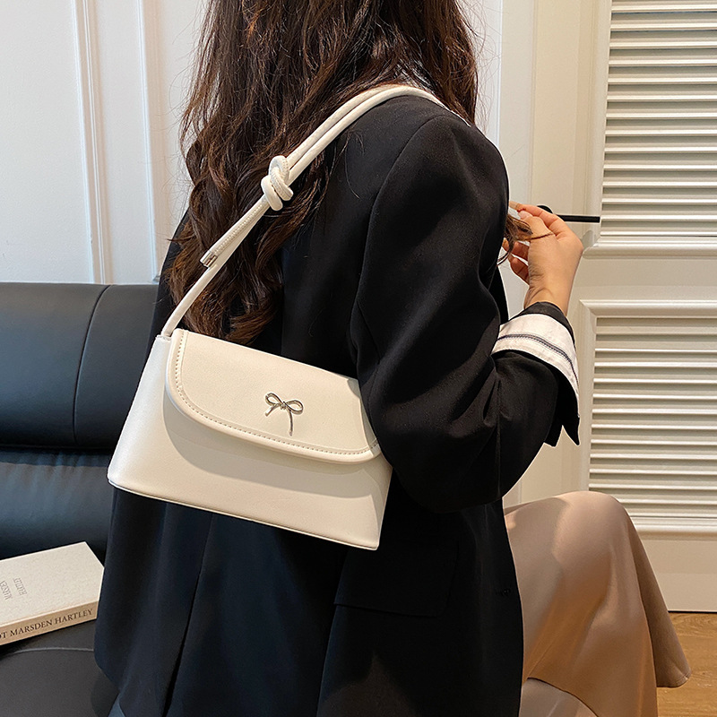Damen Umhängetasche ⎜ Vielseitige Tasche mit Schleifendetail für Alltag und Freizeit