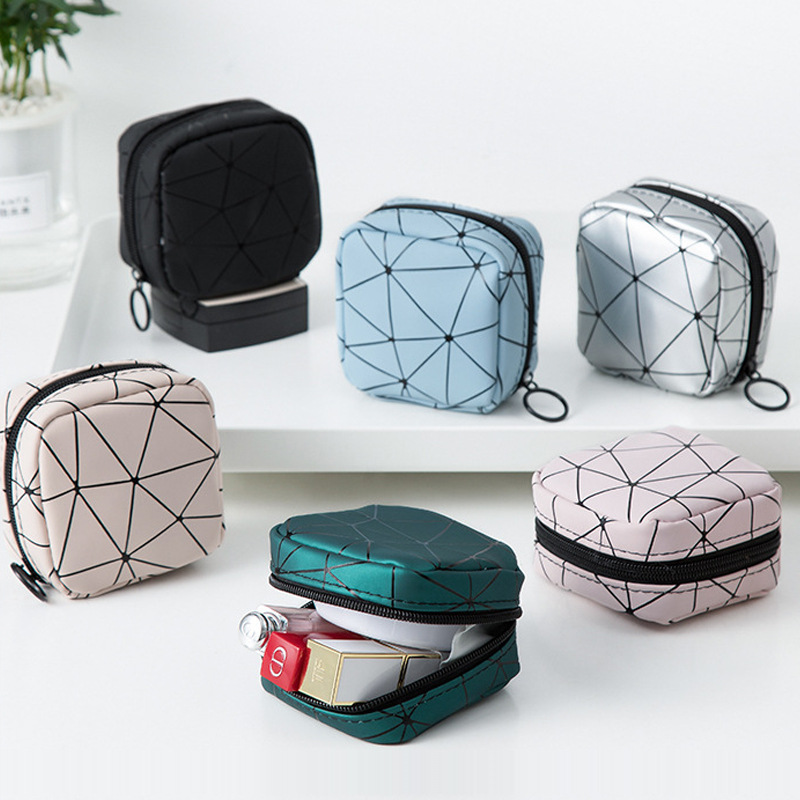 Mini Kosmetiktasche für Damen ⎜ Wasserabweisendes Etui für Lippenstift und Kleinteile