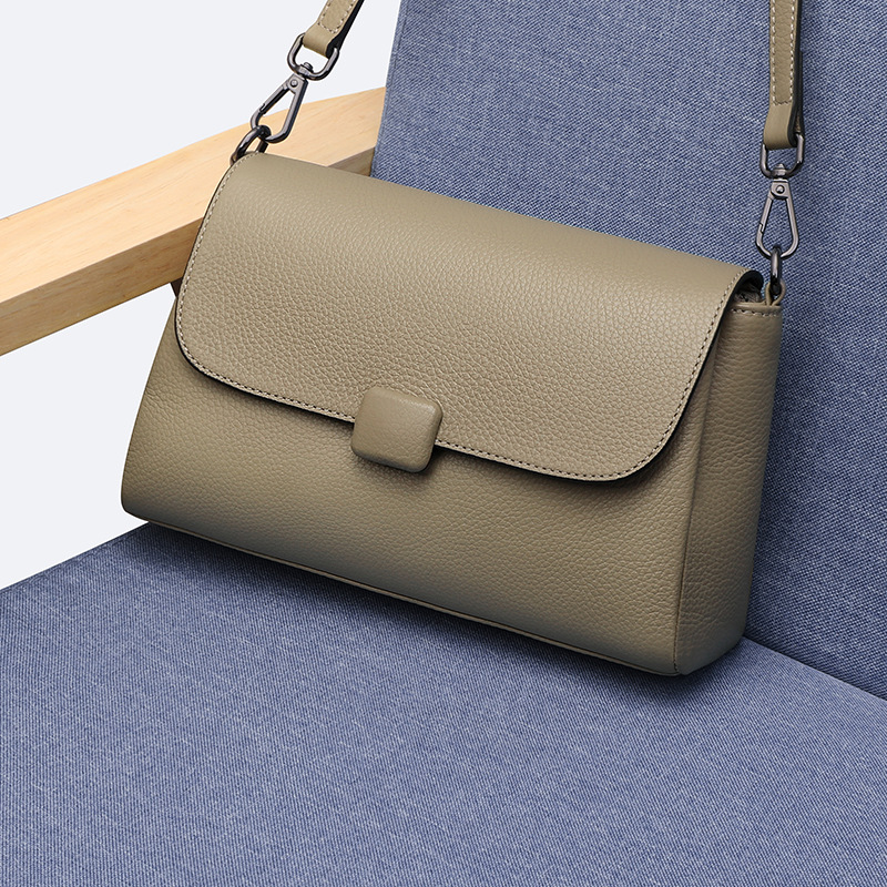 Damentasche aus Echtleder ⎜ Elegante Umhängetasche mit klarer Form und vielseitigem Stil für jeden Anlass