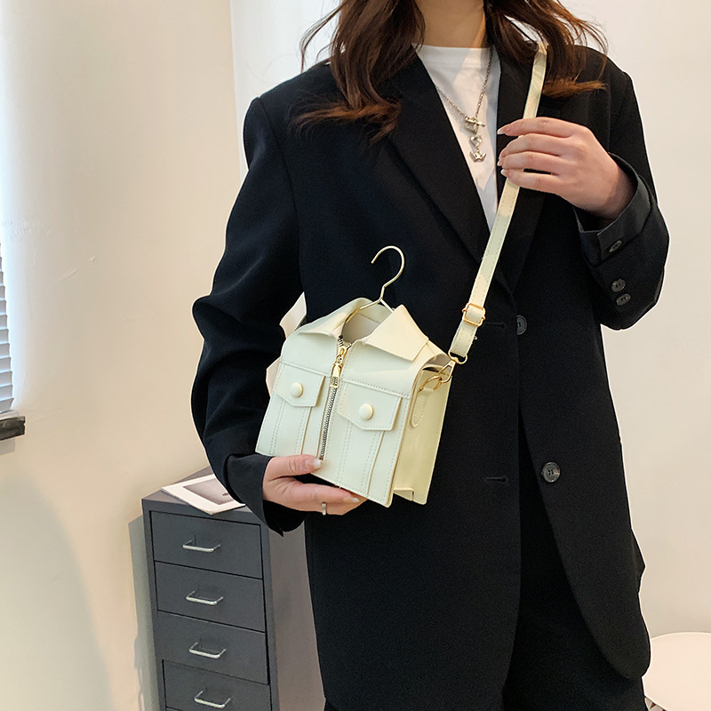 Damen Umhängetasche ⎜ Modische kleine Tasche mit Reißverschluss und verstellbarem Schultergurt