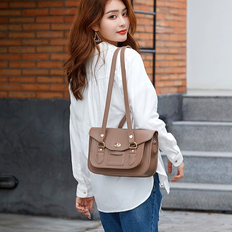 Damen Umhängetasche ⎜ Klassische Satchel-Tasche mit Überschlag und Verstellbaren Schulterriemen