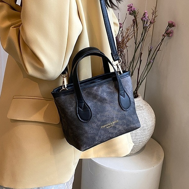 Damen Schultertasche Im Retro Stil ⎜ Geräumige Tragetasche Mit Praktischem Schulterriemen