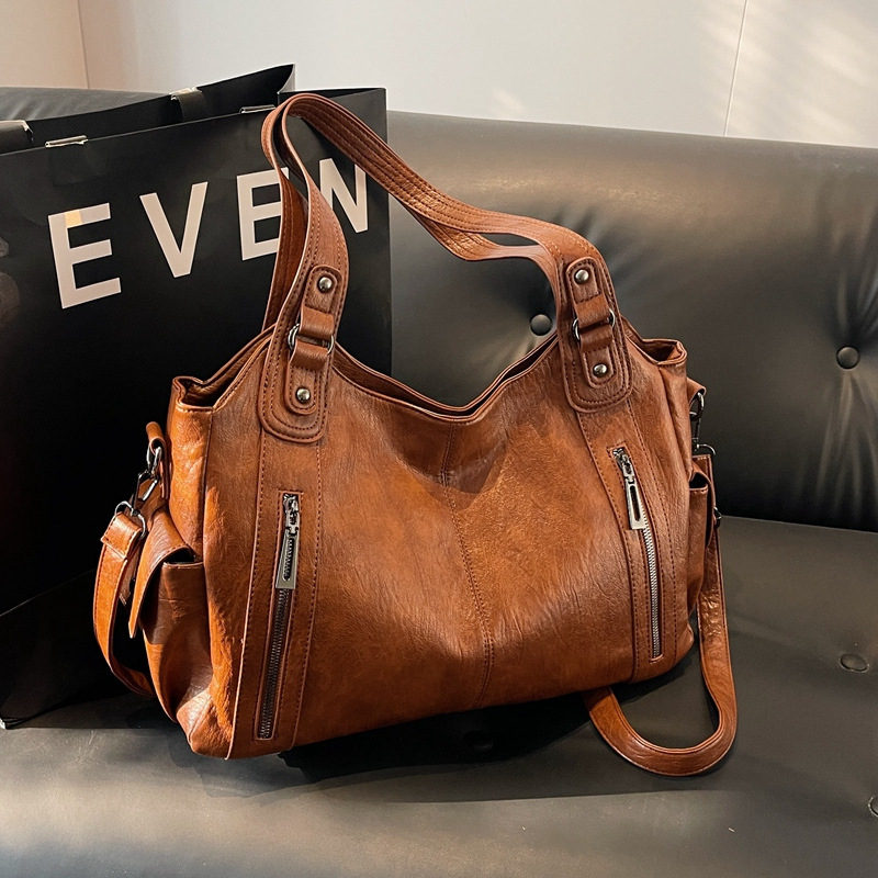 Schultertasche für Damen ⎜ Geräumige Umhängetasche aus Kunstleder mit Reißverschlüssen für Alltag und Kurzreisen