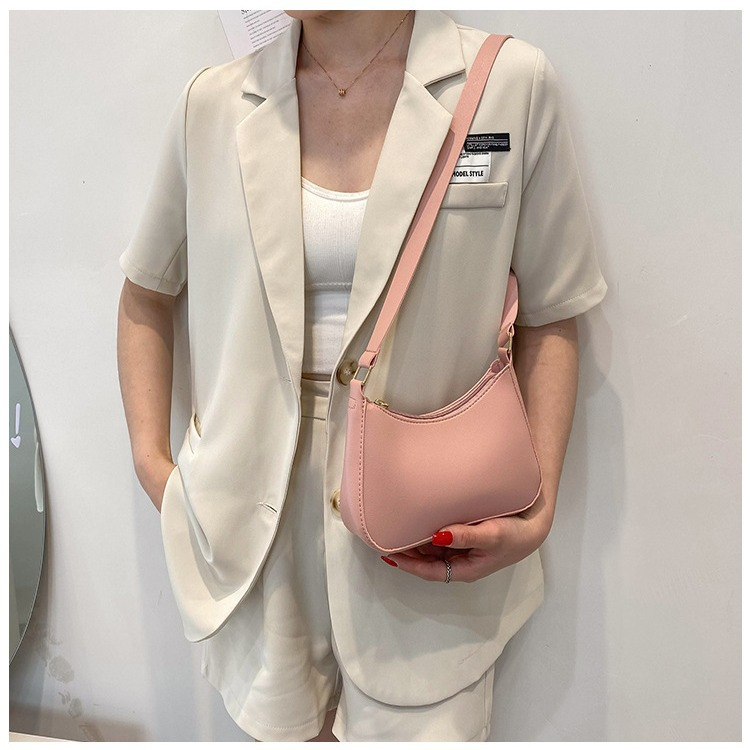 Damen Schultertasche in Retro-Optik ⎜ Kleine Handtasche mit Verstellbarem Riemen und Eleganter Form