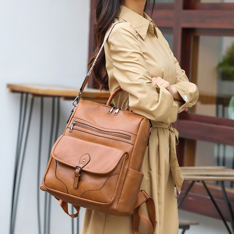 Damen Rucksack aus Leder ⎜ Geräumiger Freizeitrucksack mit Tragegriff für Reisen und Alltag
