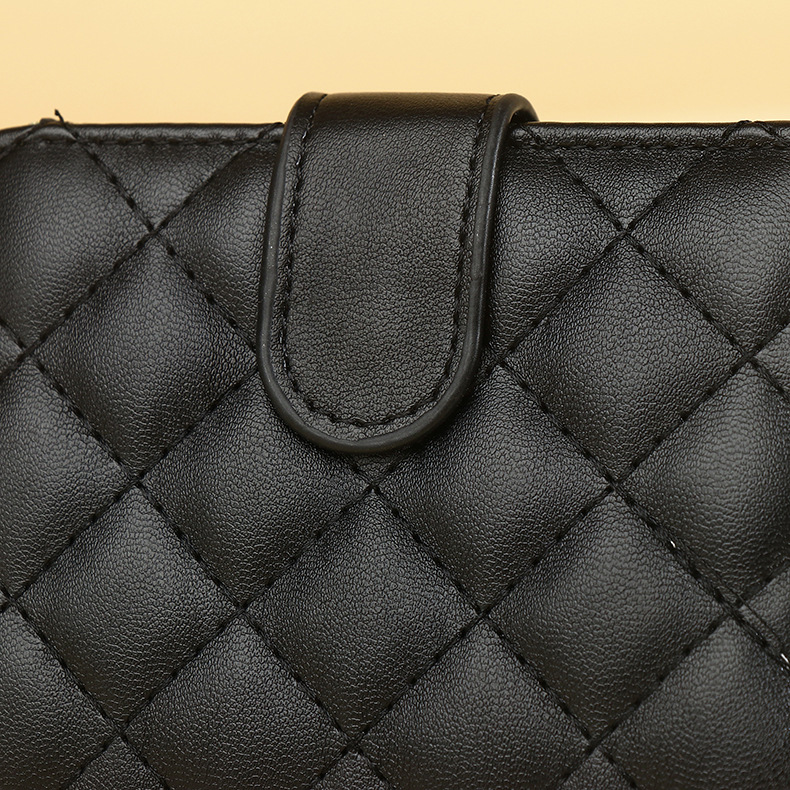 Damen Geldbörse mit Druckknopf ⎜ Kompakte Brieftasche mit Rautensteppung und Münzfach im eleganten Design
