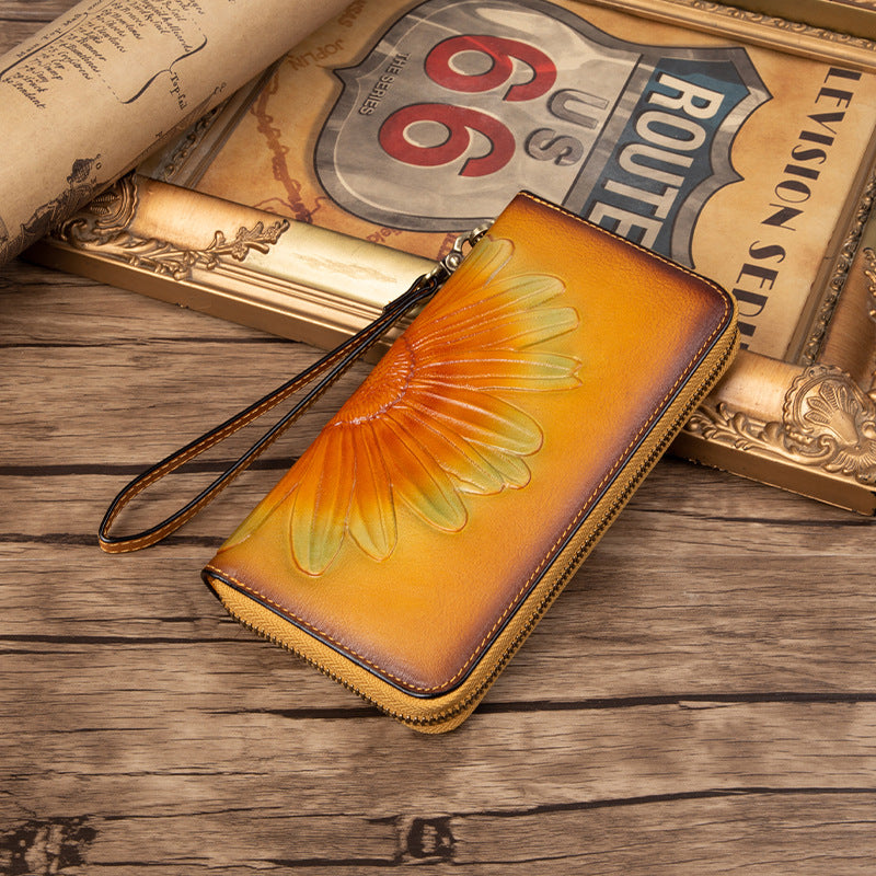 Damen Leder-Geldbörse ⎜ Lange Brieftasche mit geprägter Sonnenblume und Handgelenkband