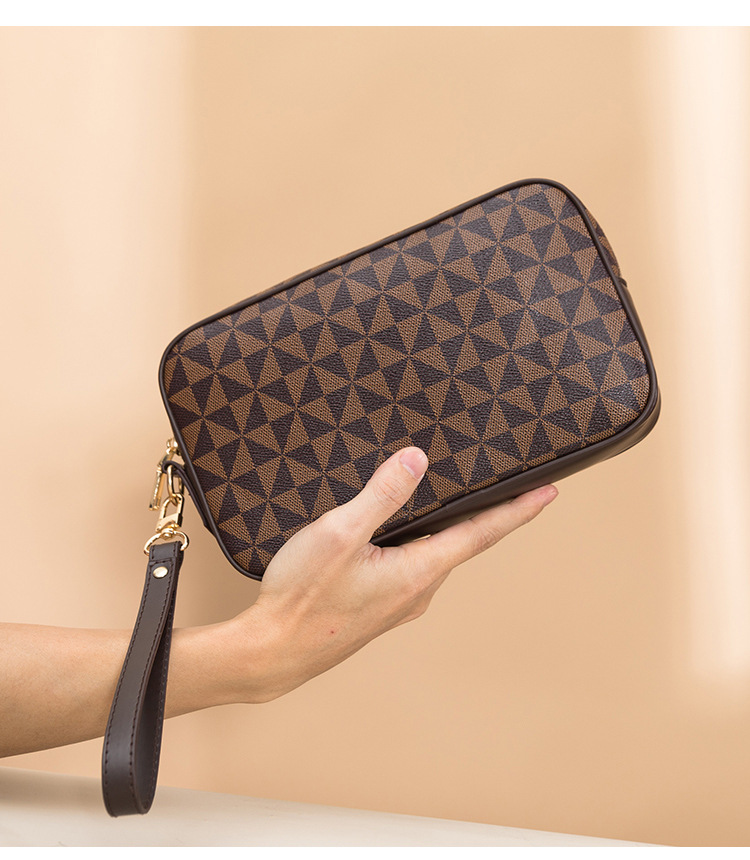 Herren Clutch Tasche mit Handschlaufe ⎜ Stilvolle Begleiter mit Musterdesign und Reißverschlussfach