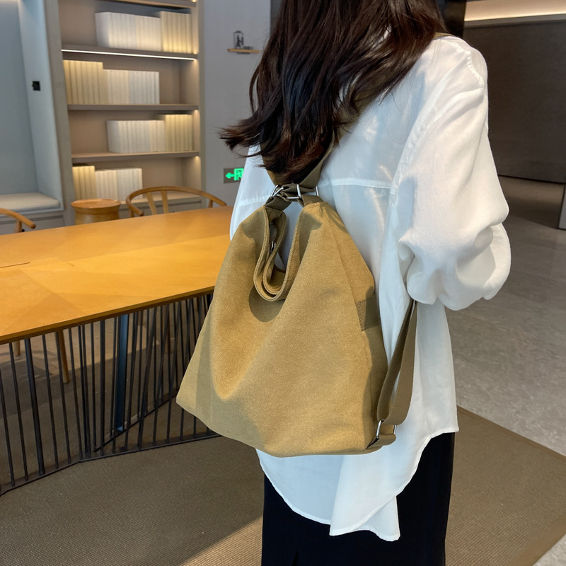 Umhängetasche für Damen ⎜ Geräumige Canvas-Tasche mit verstellbarem Riemen für Alltag und Freizeit