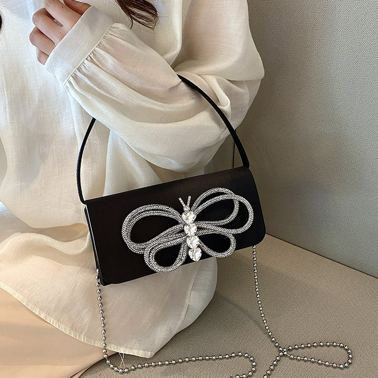 Elegante Handtasche für Damen ⎜ Stilvolles Design mit funkelndem Schmetterlings-Applikation und Schulterkette