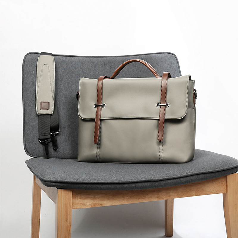 Herren Umhängetasche ⎜ Robuste Canvas-Tasche mit Lederakzenten und verstellbarem Tragegurt