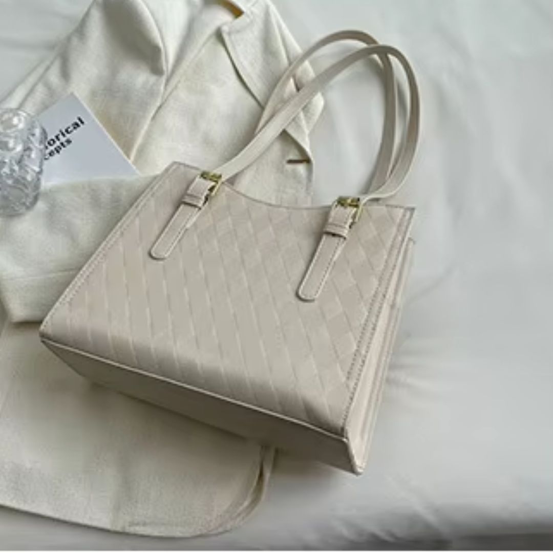 Handtasche für Damen ⎜ Geräumige Schultertasche mit Rautenmuster und verstellbarem Riemen