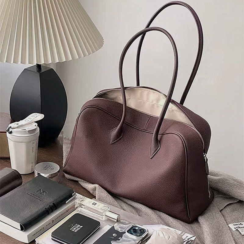 Handtasche für Damen ⎜ Geräumige Schultertasche in Lederoptik mit elegantem Design und stabilem Tragegriff