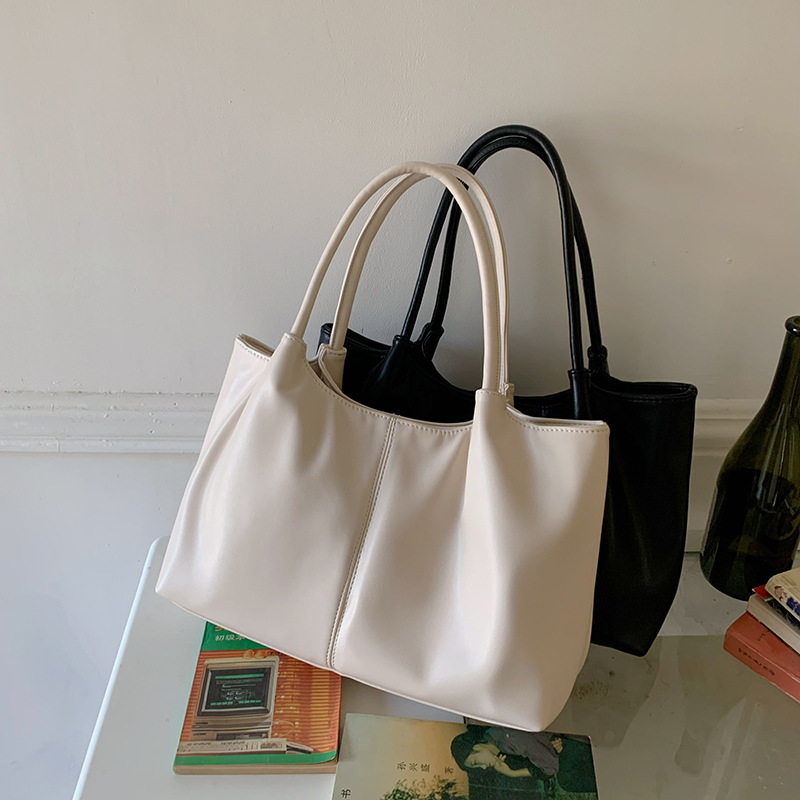 Schultertasche für Damen ⎜ Schlichtes Design mit großem Stauraum für Alltag und Büro