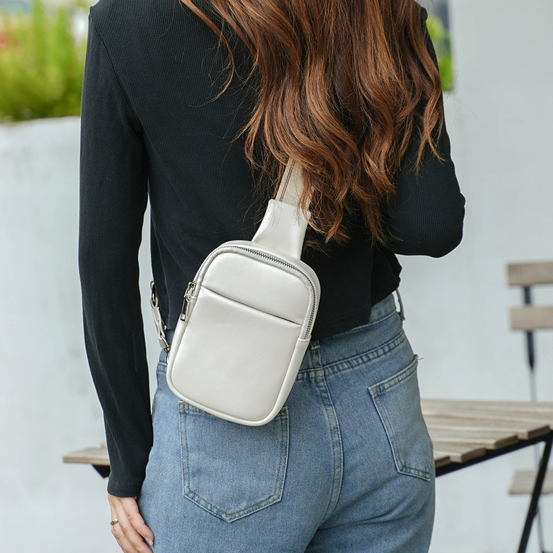 Kleine Crossbody-Tasche für Damen und Herren ⎜ Praktische Schultertasche im minimalistischen Design