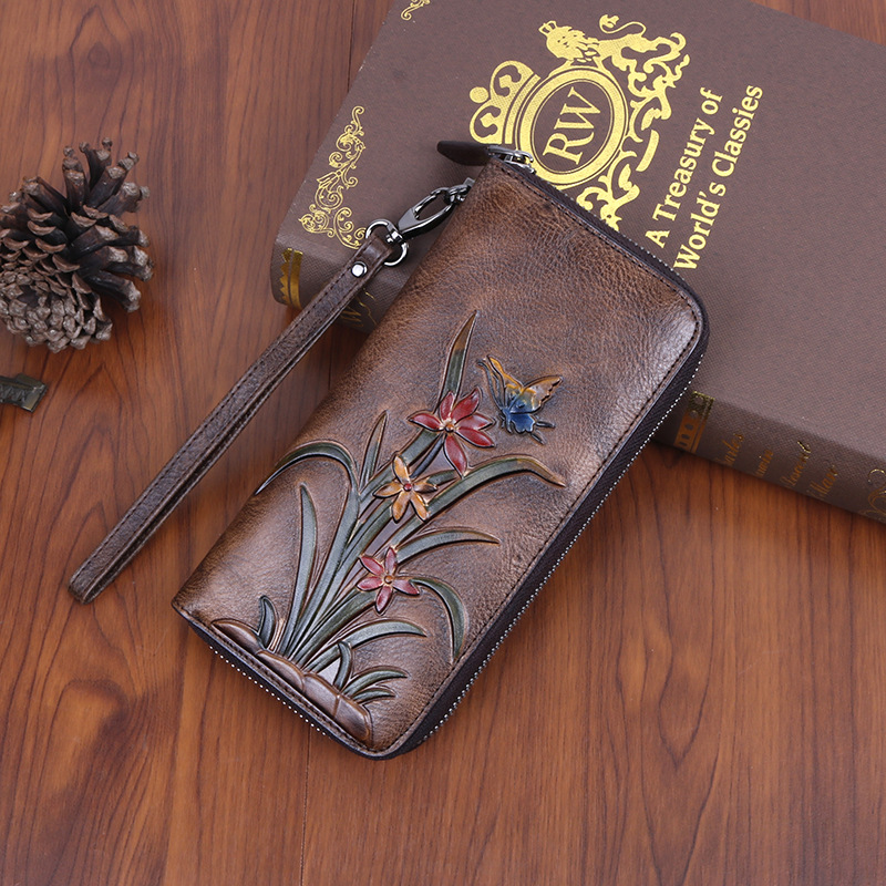 Lange Damen Geldbörse aus Leder ⎜ Retro Clutch mit Blumenprägung und vielen Kartenfächern