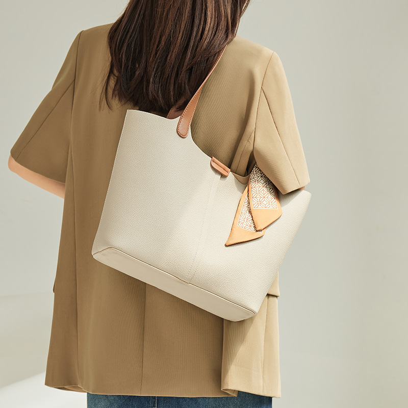 Shopper Tasche für Damen ⎜ Elegante Ledertasche mit großem Stauraum und Schalgriff für Beruf und Alltag