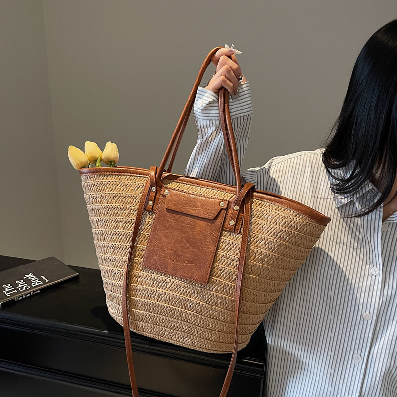 Strohtasche für Damen ⎜ Sommerlicher Shopper mit Frontfach für Strand und Alltag