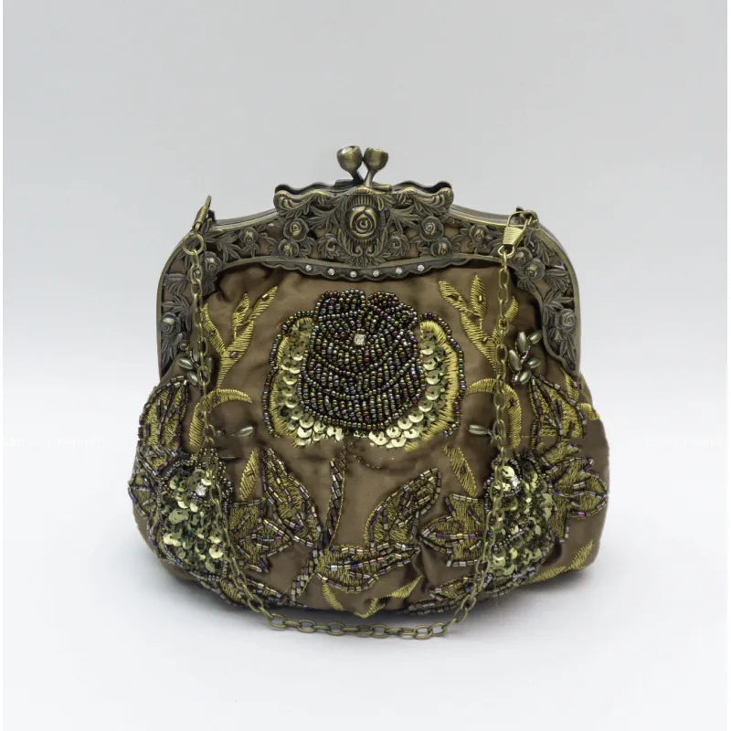 Clutch für Damen ⎜ Vintage Abendtasche mit Rosenstickerei, Perlenbesatz und elegantem Metallrahmen für festliche Anlässe