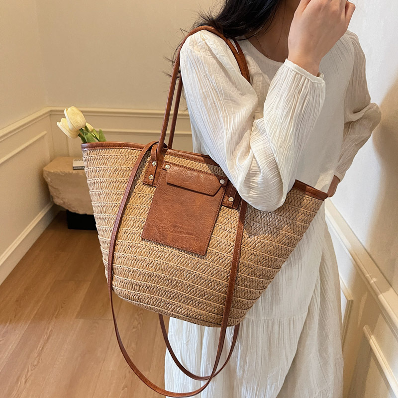Strohtasche für Damen ⎜ Sommerlicher Shopper mit Frontfach für Strand und Alltag