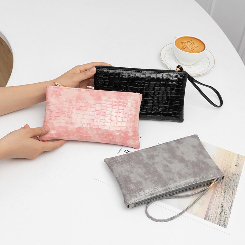 Damen Clutch Tasche mit Krokoprägung ⎜ Elegante Handtasche im Retro-Stil mit Reißverschluss und Handschlaufe