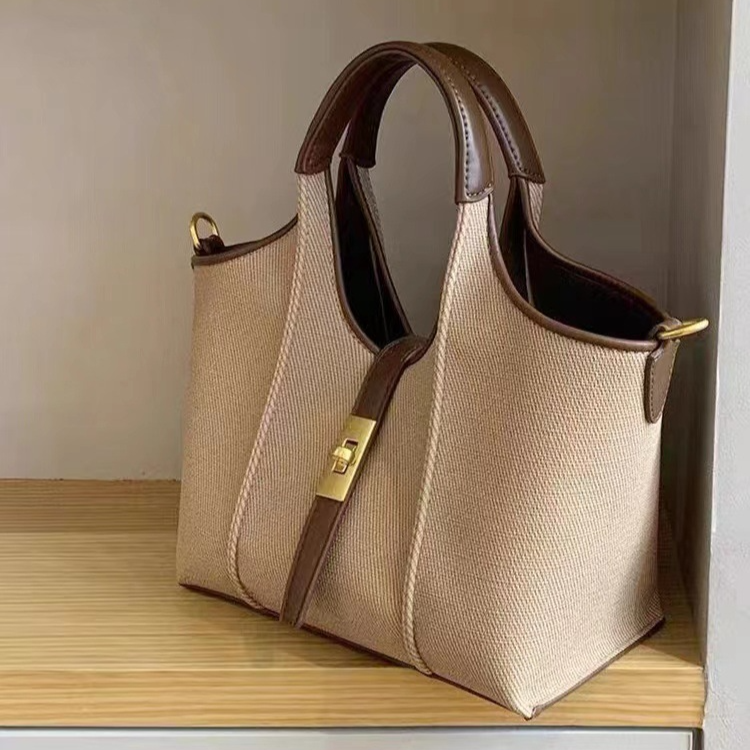 Handtasche aus Kunstleder für Damen ⎜ Stilvolle Tragetasche mit Schulterriemen für Alltag und Büro