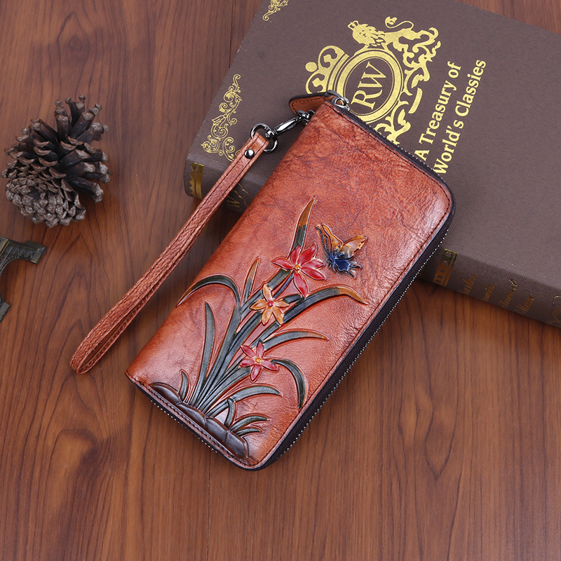 Lange Damen Geldbörse aus Leder ⎜ Retro Clutch mit Blumenprägung und vielen Kartenfächern