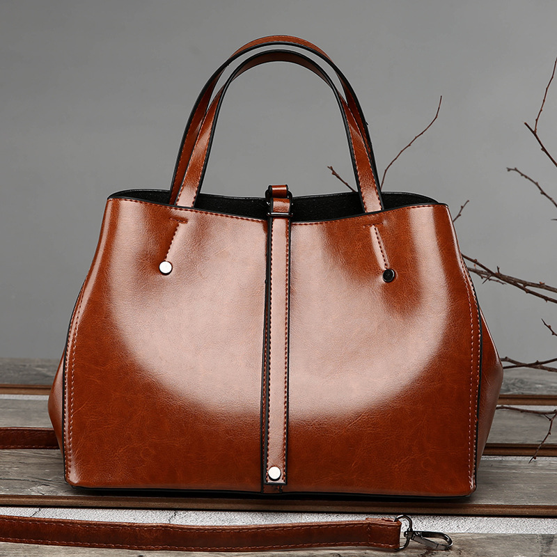 Handtasche für Damen ⎜ Elegante Tragetasche in Lederoptik mit großzügigem Stauraum und zeitlosem Design