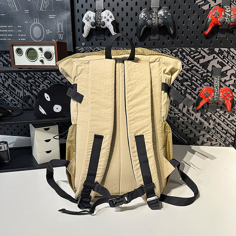 Rucksack für Damen und Herren ⎜ Leichter Tagesrucksack mit großem Stauraum für Reise und Alltag