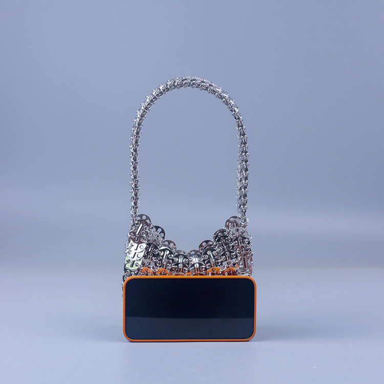 Metallic Schultertasche für Damen ⎜ Handgefertigt mit glänzendem Design für elegante Outfits