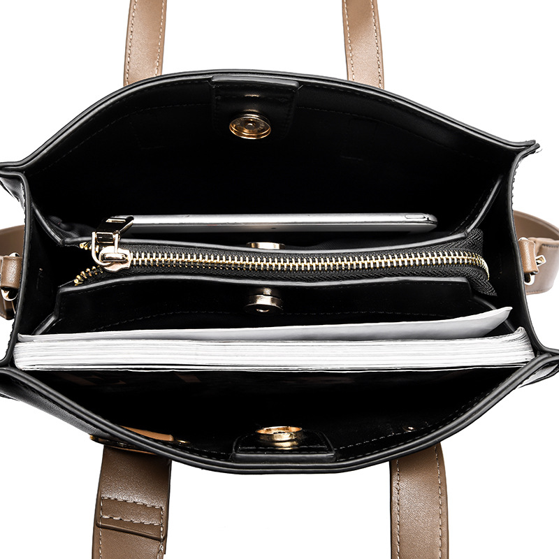 Schlichte Schultertasche für Damen ⎜ Elegante Leder Tasche mit Breitem Träger und Modernem Design