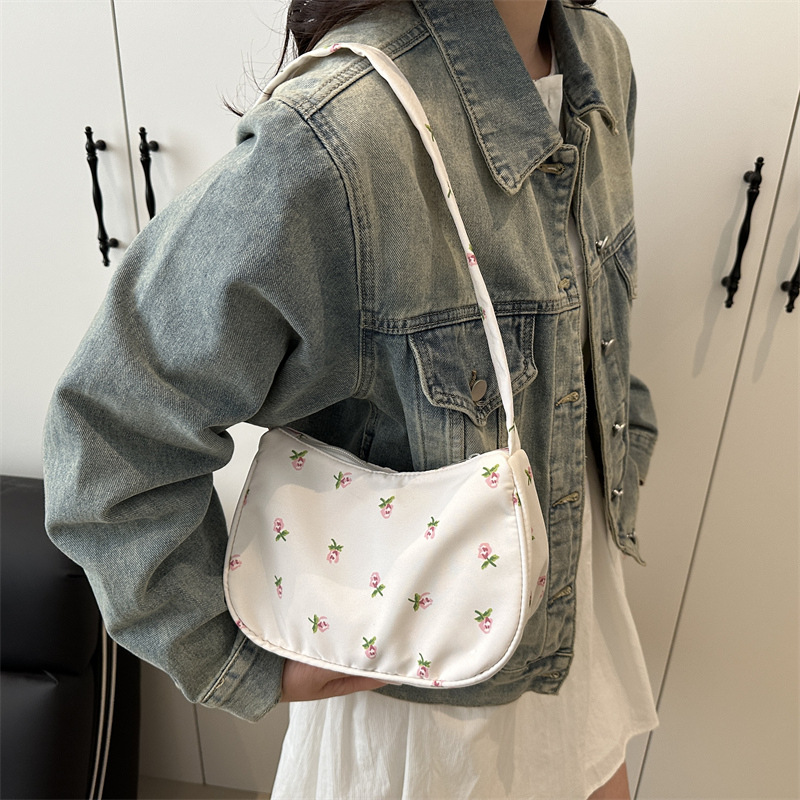 Schultertasche für Damen ⎜ Frische Blumendruck Umhängetasche im Street-Style für den Alltag