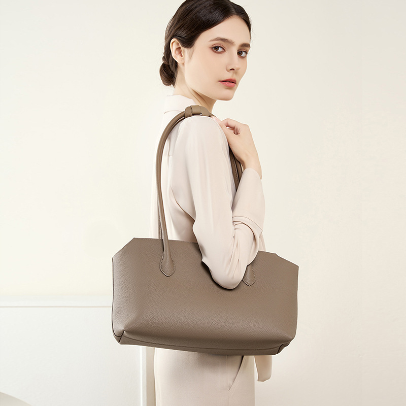 Damentasche aus Leder ⎜ Elegante Schultertasche für Büro und Alltag