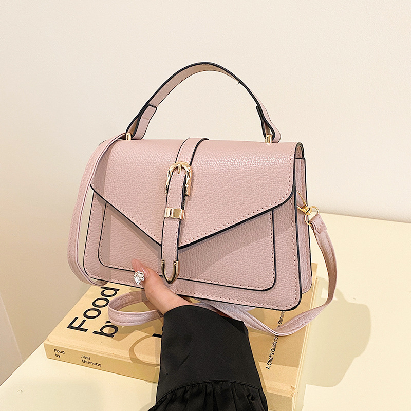 Damen Umhängetasche mit Schnalle ⎜ Elegante Handtasche in klassischem Design für Alltag und Ausgehen