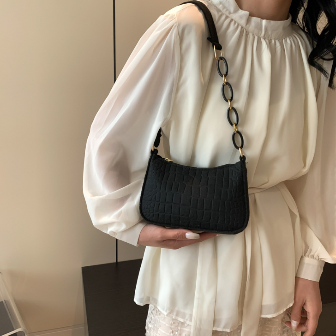 Kleine Damen Schultertasche mit Kette ⎜ Leichtes Trend-Design für stilvolle Auftritte im Alltag