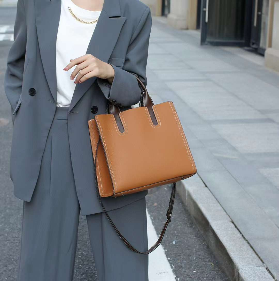 Große Handtasche für Damen ⎜ Stilvolle Schultertasche aus hochwertigem Leder mit viel Stauraum