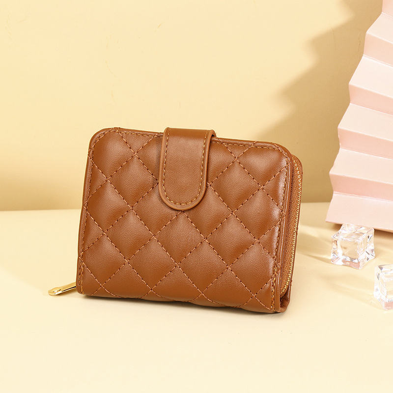 Damen Geldbörse mit Druckknopf ⎜ Kompakte Brieftasche mit Rautensteppung und Münzfach im eleganten Design