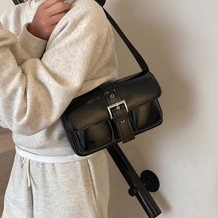 Leder Damen Schultertasche ⎜ Elegante Handtasche mit Verstellbarem Riemen und Modernem Design